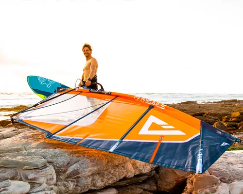 Florian Jung Windsurfing