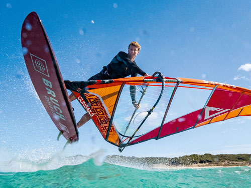 Windsurf Bump & Jump Freeride Segel Julian Salmonn Bruch Boards